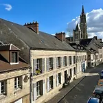 En Plein Centre De Senlis (Oise)