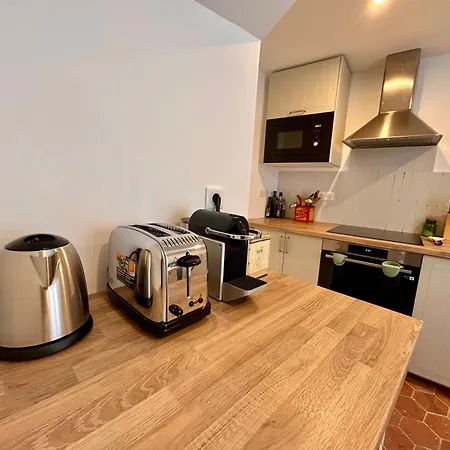 En Plein Centre De *