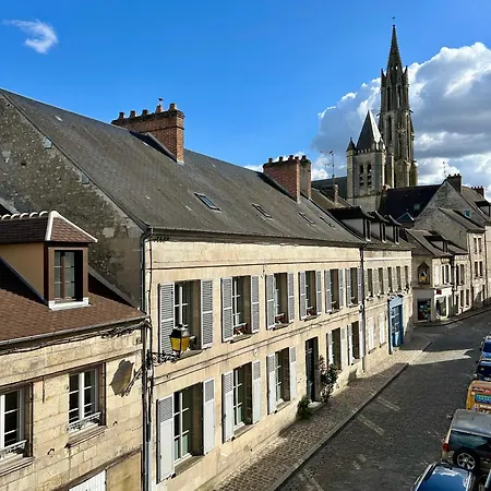 En Plein Centre De Senlis (Oise)