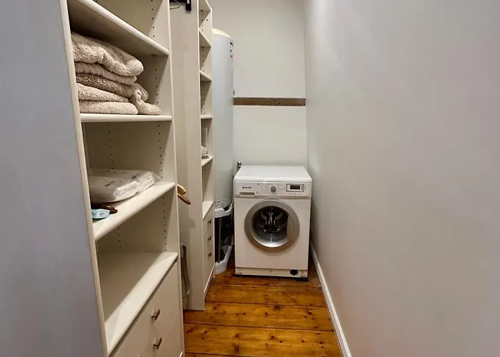 En Plein Centre De Villa